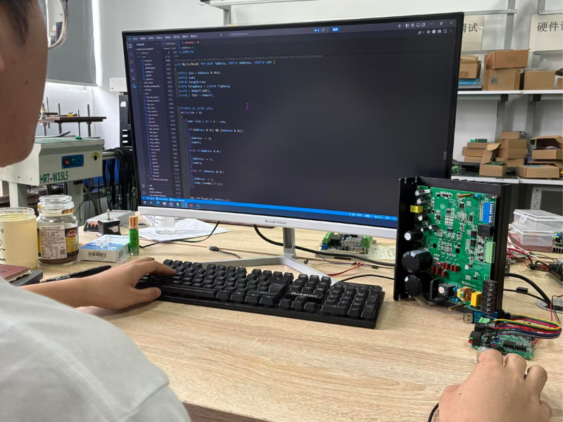 Sefowod R&D laboratory developing custom servo drives and independent IP algorithms